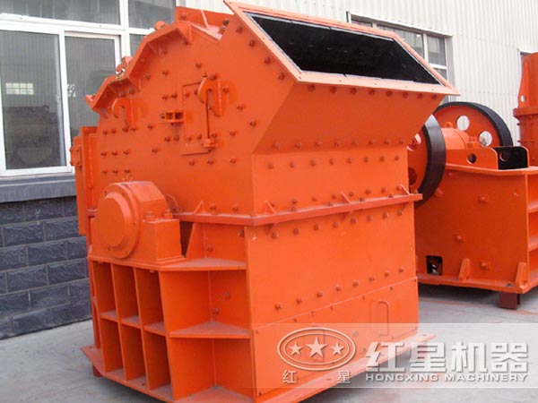 細(xì)碎破碎機(jī)廠家 細(xì)碎破碎機(jī)廠家